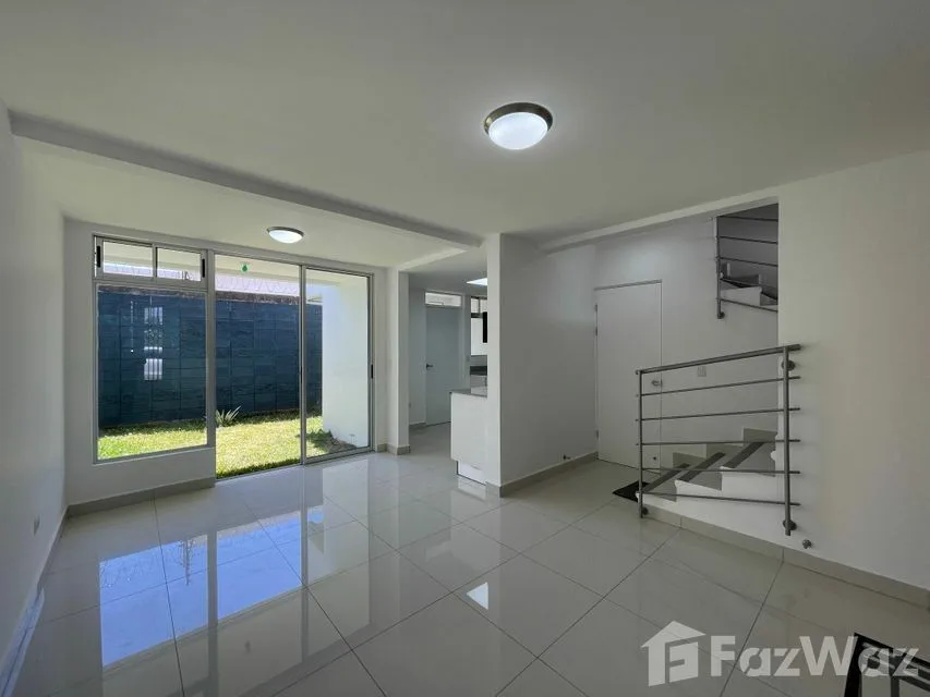 3 Bedroom Townhouse for Sale in San Pablo, Heredia for $169,000