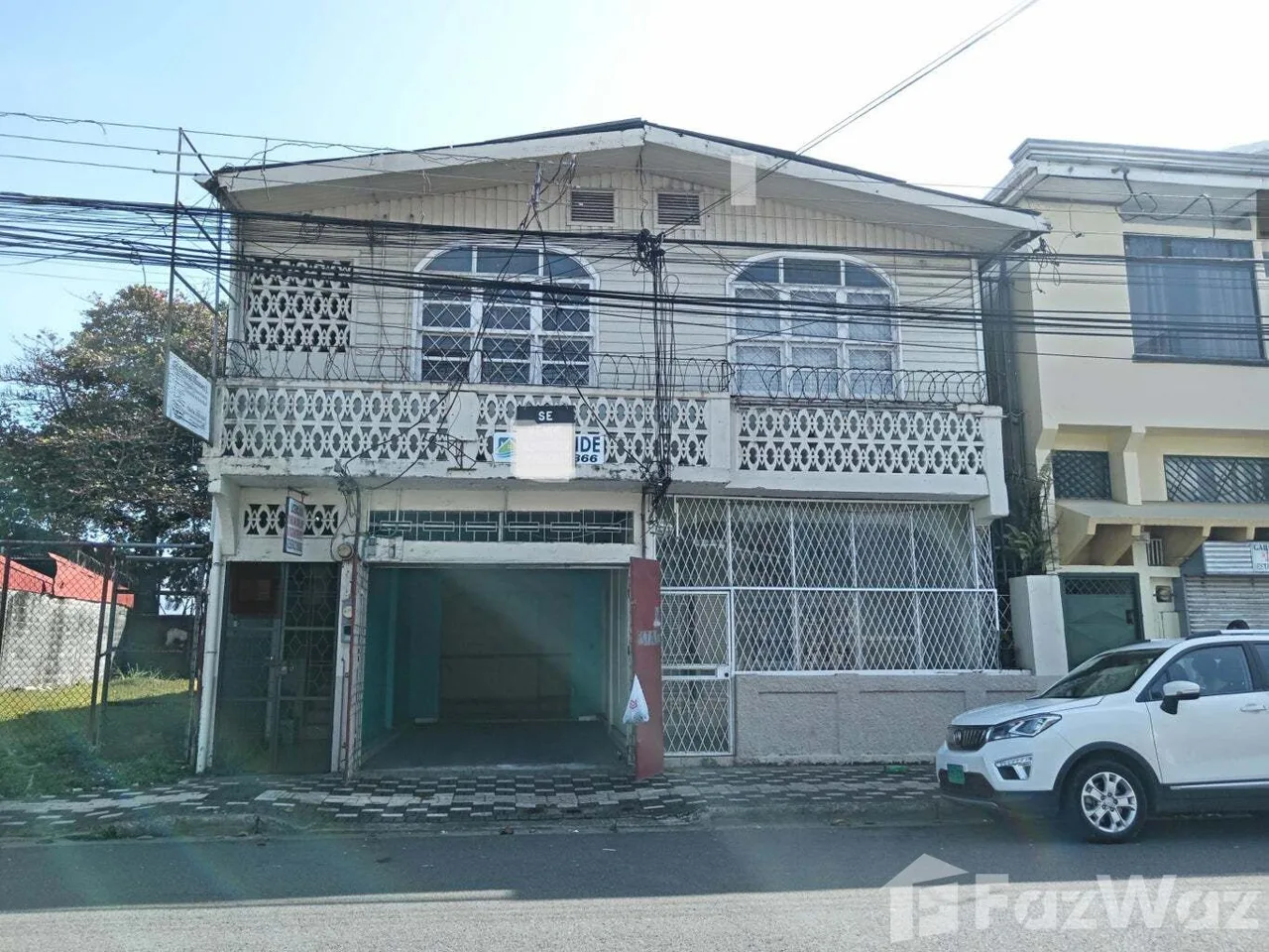 8 Bedroom House for Sale in Limon, Limon for $200,000