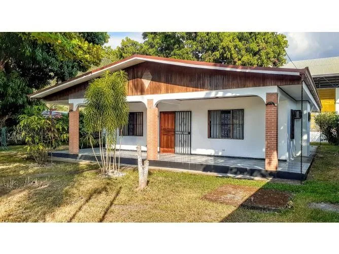 3 Bedroom House for Sale at Jaco for $185,000