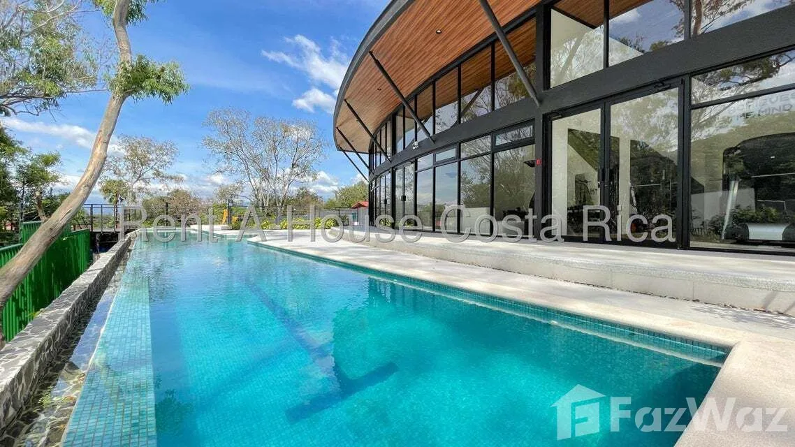 3 Bedroom House for Sale at Escazú for $350,000