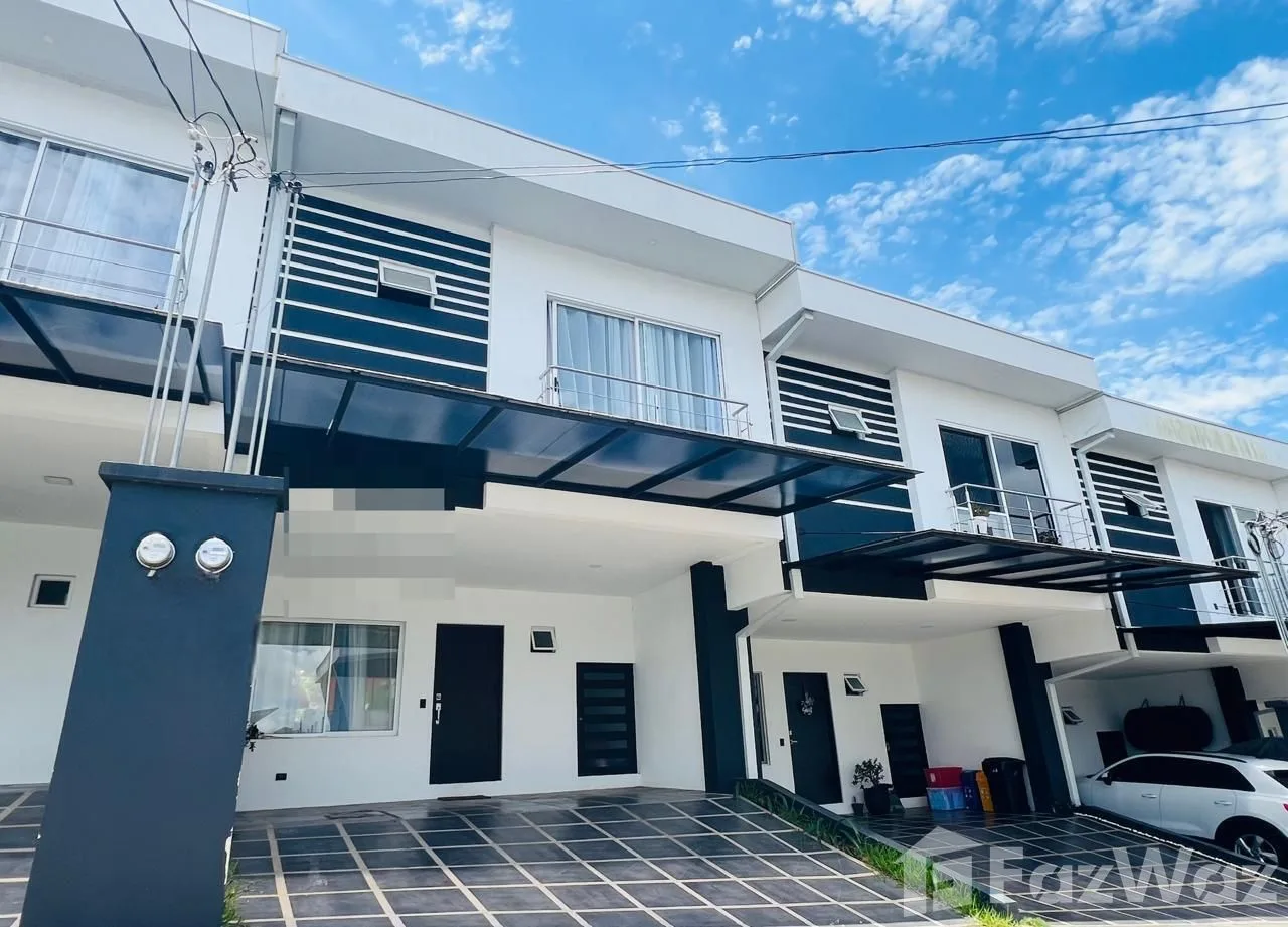 2 Bedroom House for Sale at Condominium For Sale in San José for $175,000