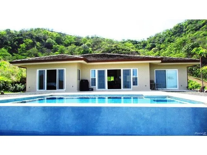 3 Bedroom House for Sale in Santa Cruz, Guanacaste for $679,000