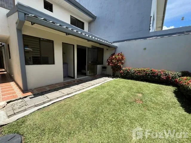 3 Bedroom House for Sale in Santa Ana, San Jose for $233,000