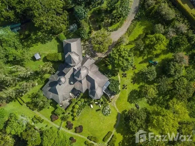 5 Bedroom House for Sale in San Isidro, Heredia for $1,275,000