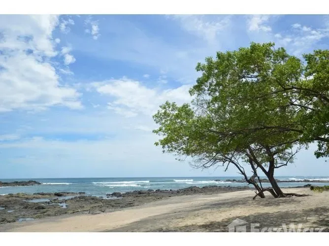 1 Bedroom Apartment for Sale at Plaza Tierra Pacifica for $154,900