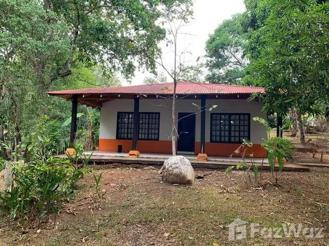 3 Bedroom House for Sale in San Mateo, Alajuela for $160,000