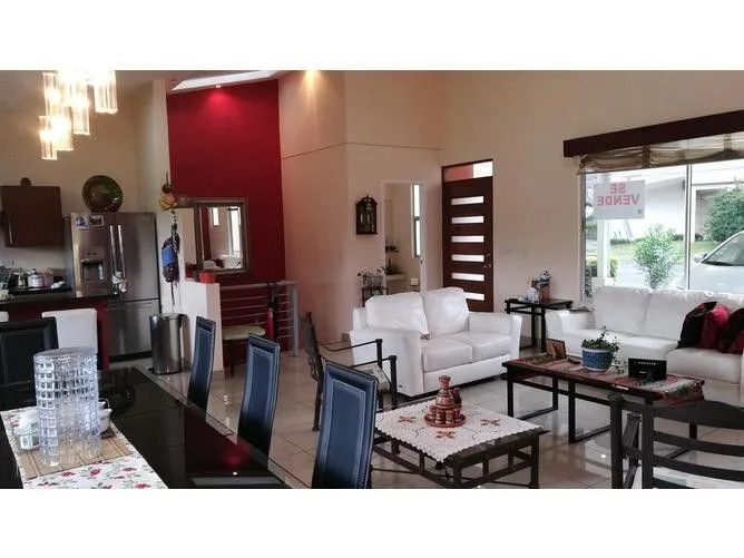 3 Bedroom House for Sale in La Union, Cartago for $240,000