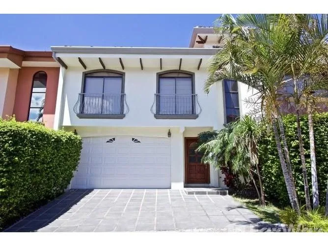 3 Bedroom House for Sale in Santa Ana, San Jose for $195,000