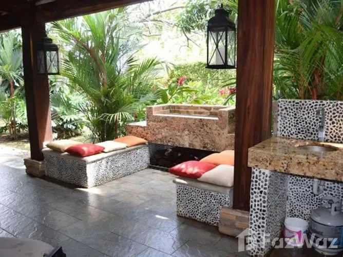 3 Bedroom House for Sale in Orotina, Alajuela for $415,000