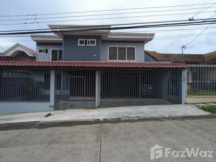6 Bedroom House for Sale in Santo Domingo, Heredia for $290,000
