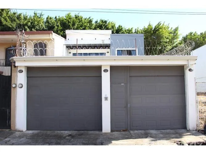 3 Bedroom House for Sale in Santa Ana, San Jose for $175,000