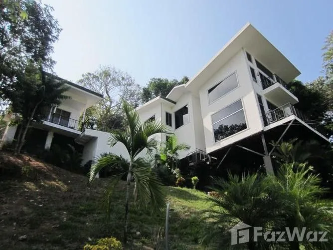 4 Bedroom House for Sale at Manuel Antonio for $749,000