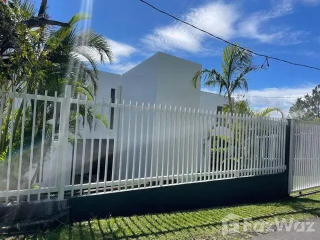 4 Bedroom House for Sale in San Isidro, Heredia for $320,000