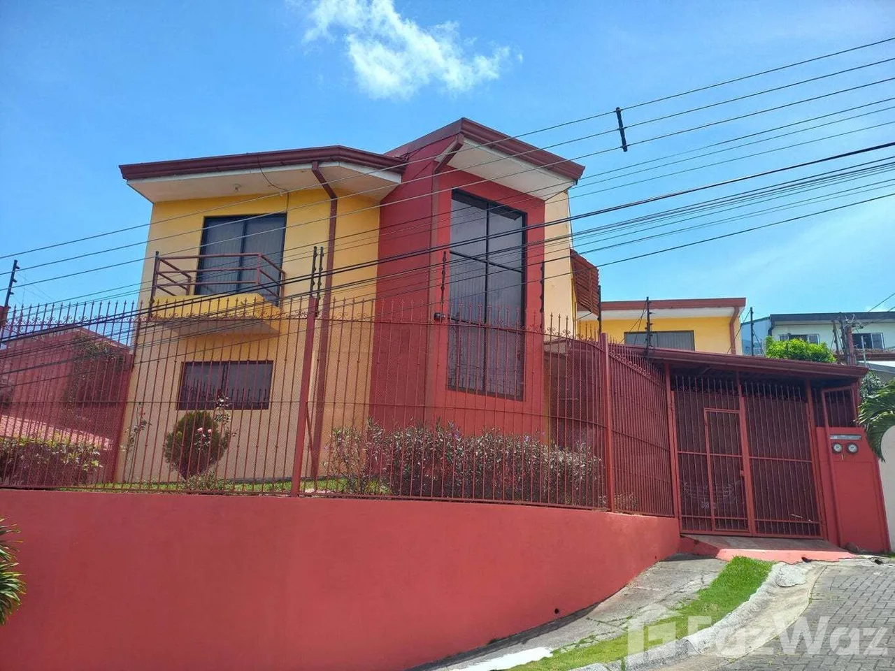 5 Bedroom House for Sale at Goicochea for $280,000