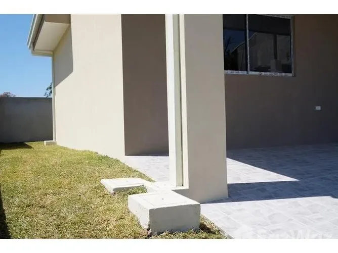 3 Bedroom House for Sale in Santo Domingo, Heredia for $169,000 — photo 2