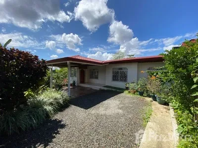 3 Bedroom House for Sale in Perez Zeledon, San Jose for $199,999