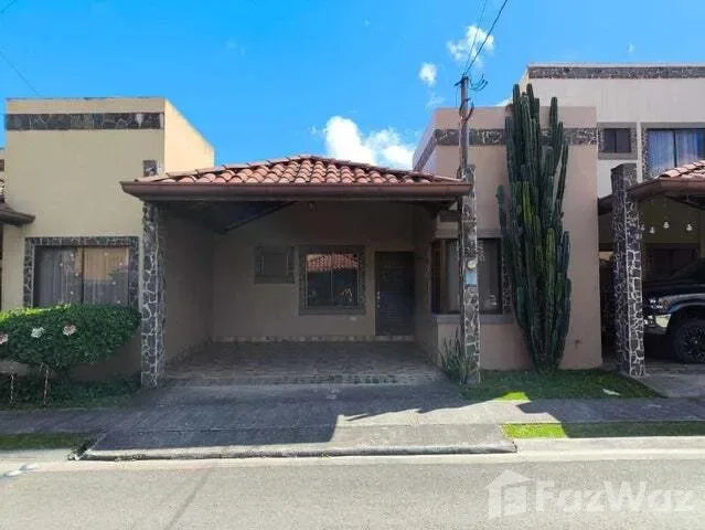 3 Bedroom House for Rent at Condominium For Sale in Cartago for $900/mo