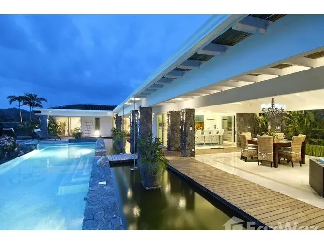 35 Bedroom House for Sale in Santa Cruz, Guanacaste for $595,000