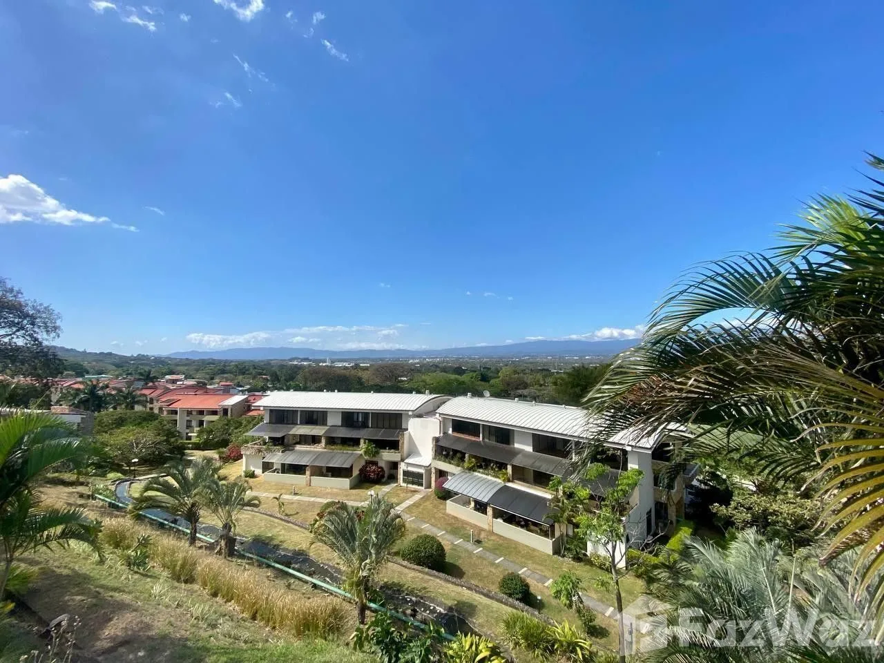 2 Bedroom Apartment for Sale at Santa Ana for $150,000