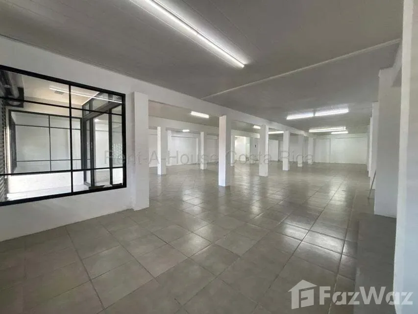 Retail space for Rent at Vasquez de Coronado for $5,000/mo
