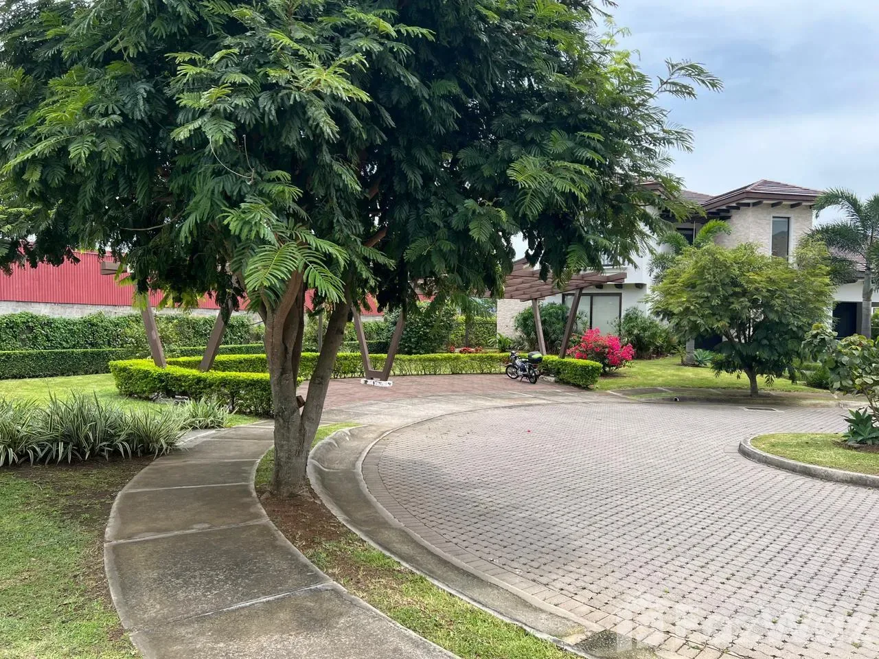 4 Bedroom House for Sale in Santa Ana, San Jose for $550,000