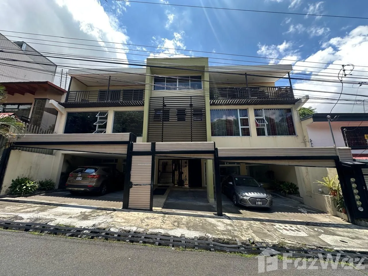 Retail space for Sale at Tibas for $700,000