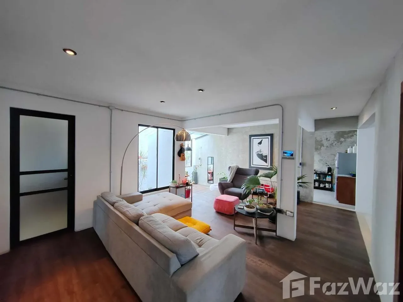 4 Bedroom House for Sale in Tibas, San Jose for $265,000