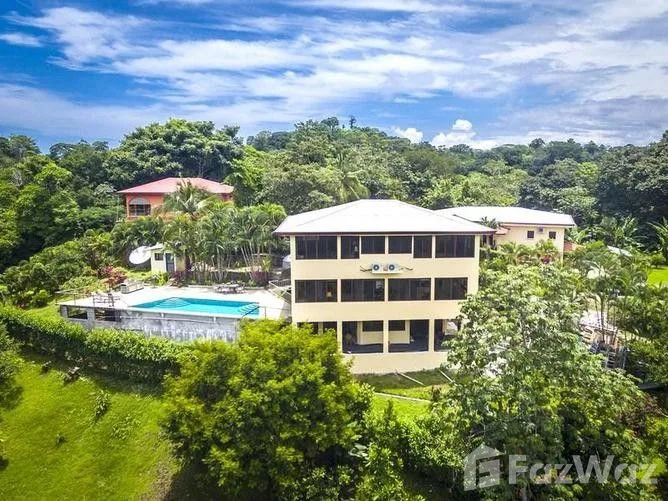 2 Bedroom House for Sale at Manuel Antonio for $549,000