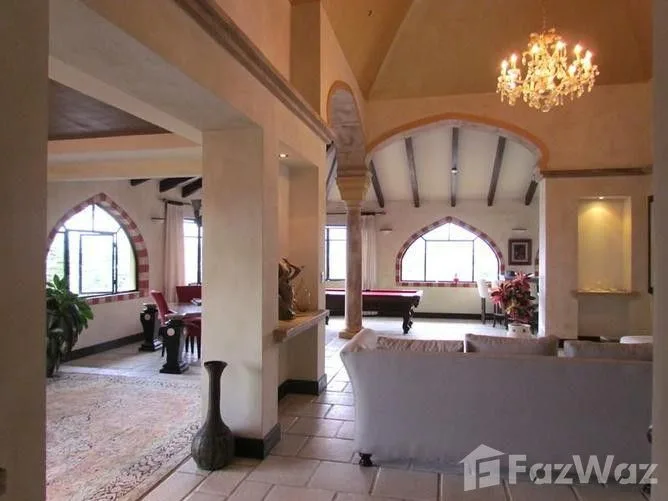 3 Bedroom House for Sale at luxury for $1,125,000