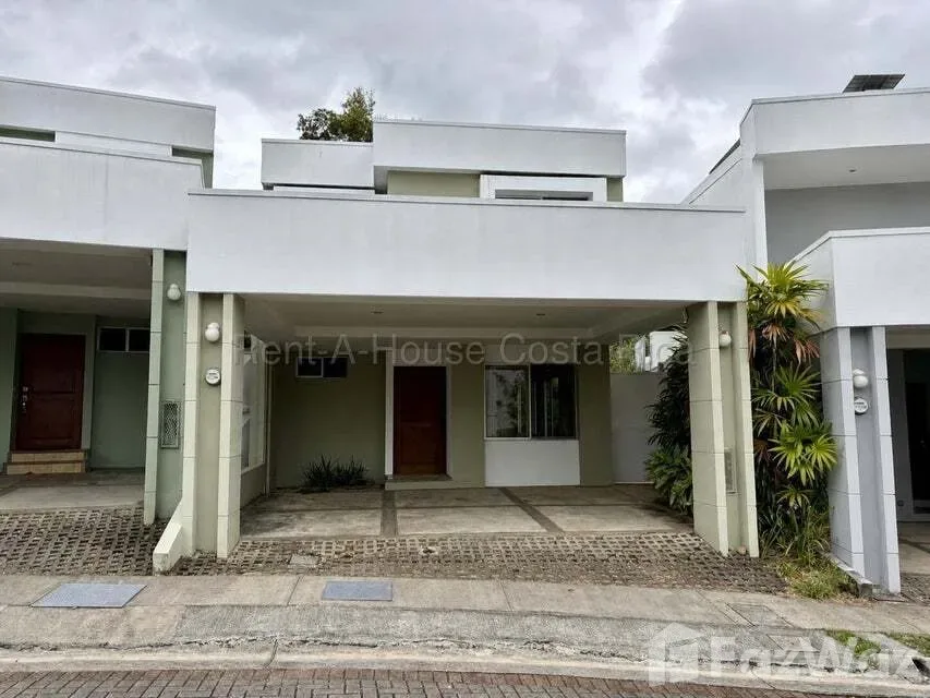 3 Bedroom House for Sale at HEREDIA for $233,000