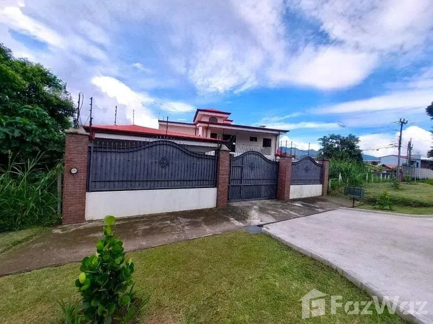 4 Bedroom House for Sale at Condominium For Sale in San José for $495,000