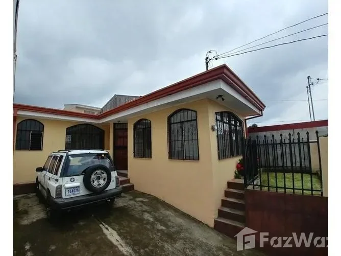3 Bedroom House for Sale in Goicoechea, San Jose for $130,000