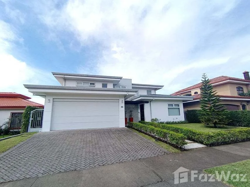 4 Bedroom House for Sale in San Isidro, Heredia for $719,000