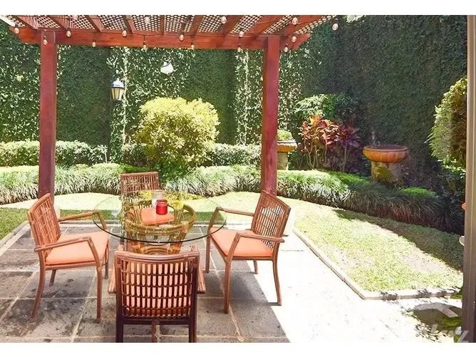 4 Bedroom House for Sale at Guachipelin for $380,000
