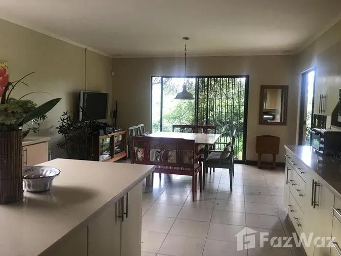 4 Bedroom House for Sale at Curridabat for $500,000