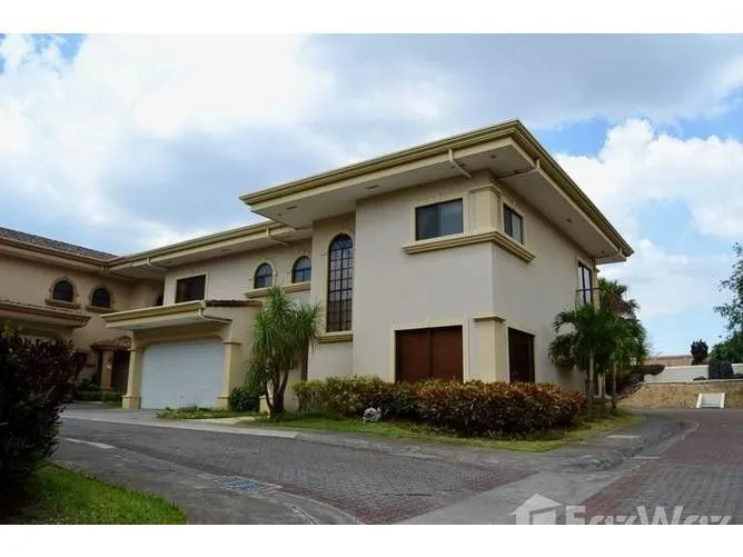 3 Bedroom Apartment for Rent at San Antonio for $2,500/mo