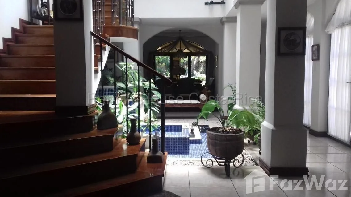 3 Bedroom House for Sale at Santa Ana for $875,000 — photo 3