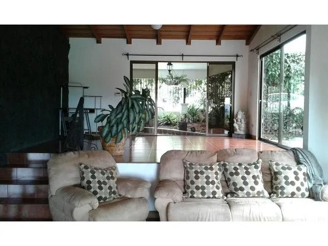 5 Bedroom House for Sale in Mora, San Jose for $750,000 — photo 4