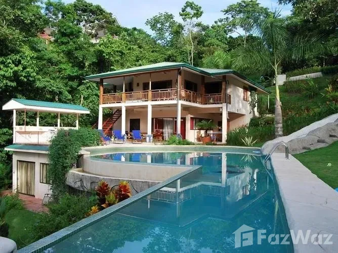 6 Bedroom House for Sale at Manuel Antonio for $449,900