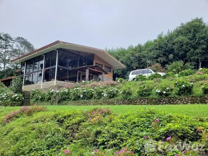 6 Bedroom House for Sale in Goicoechea, San Jose for $549,000