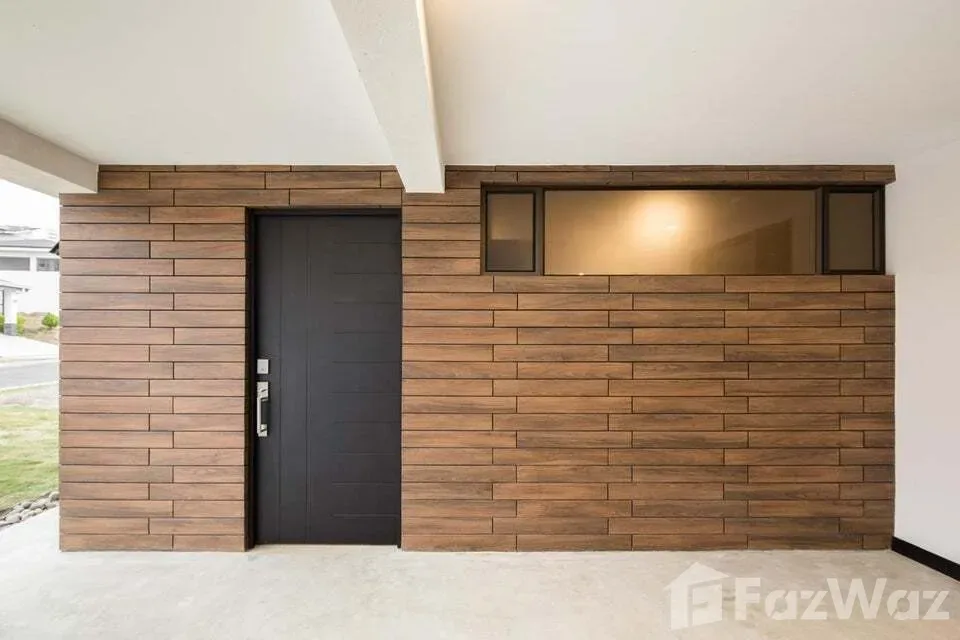 6 Bedroom House for Sale at HEREDIA for $680,000 — photo 3