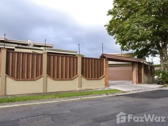 4 Bedroom House for Sale at Escazú for $380,000