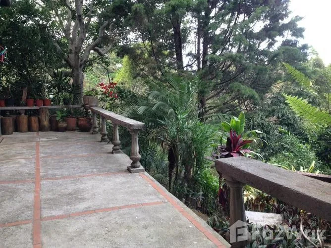 2 Bedroom House for Sale in San Jose, San Jose for $288,000