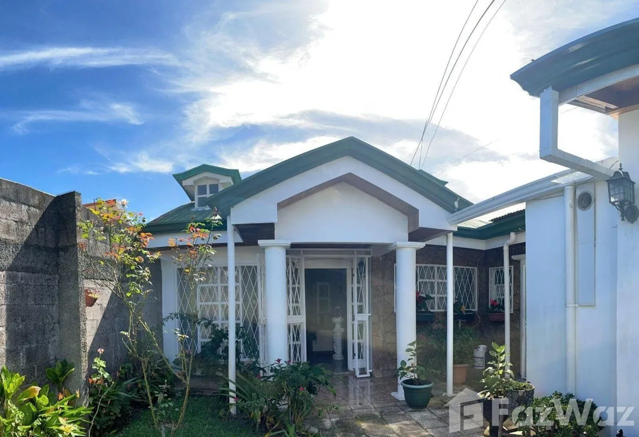 3 Bedroom House for Sale in Desamparados, San Jose for $316,000