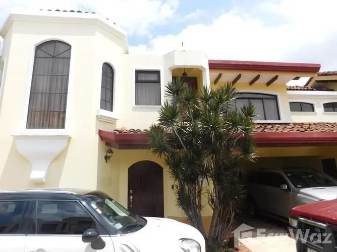 4 Bedroom House for Rent at Belén for $2,000/mo