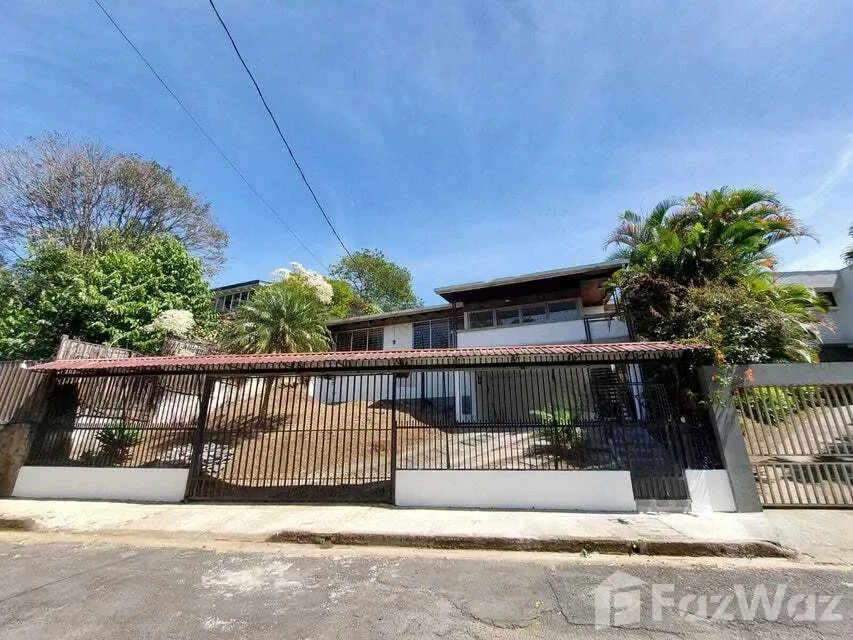 4 Bedroom House for Sale at Goicochea for $270,000