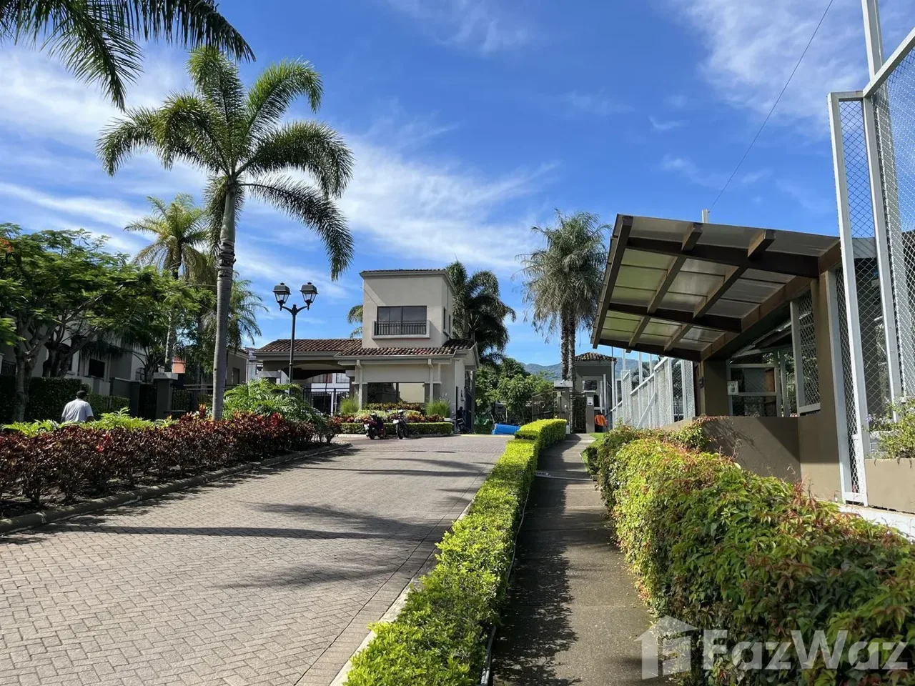 2 Bedroom Apartment for Sale at Santa Ana for $229,000