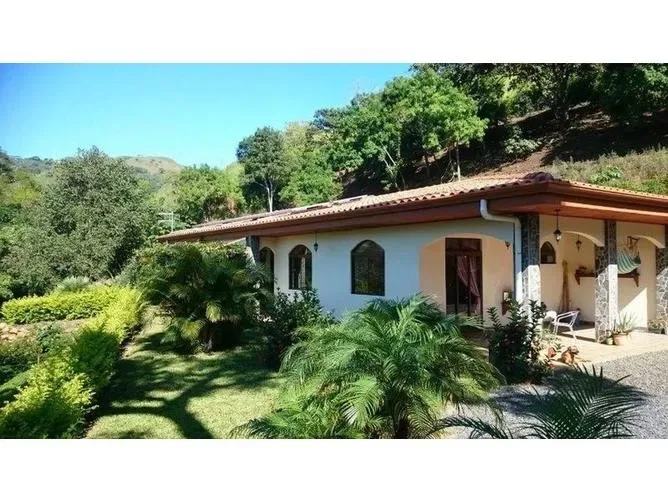 3 Bedroom House for Sale in Atenas, Alajuela for $425,000