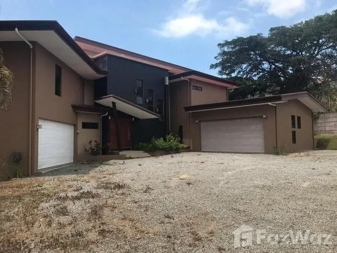 4 Bedroom House for Sale in Naranjo, Alajuela for $513,504