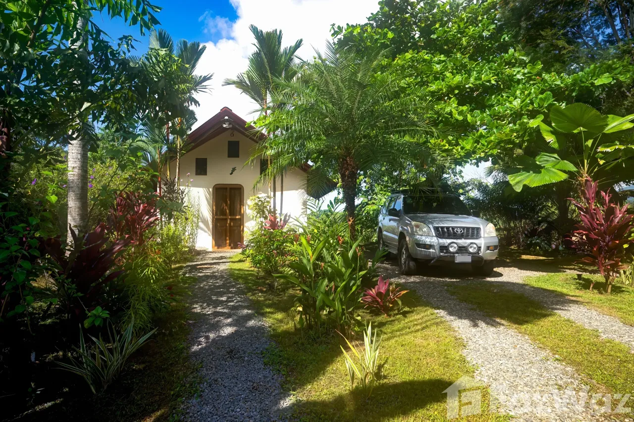 Studio House for Sale in Osa, Puntarenas for $349,000